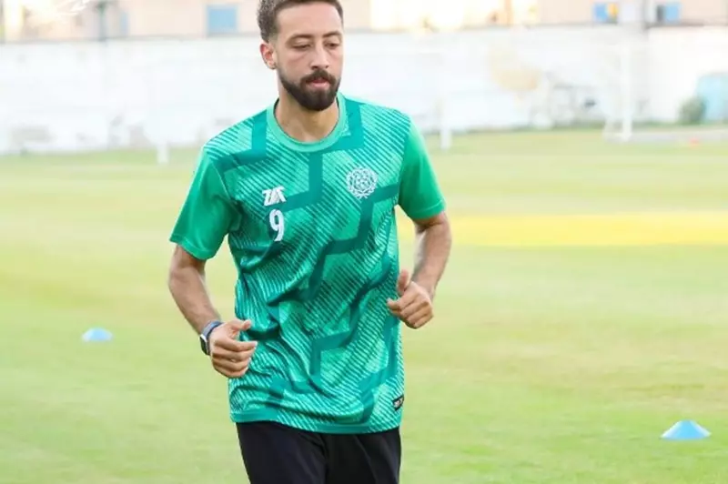 الإسماعيلي يحدد فترة غياب مروان حمدي بعد إصابته بكسر خلال مباراة بيراميدز