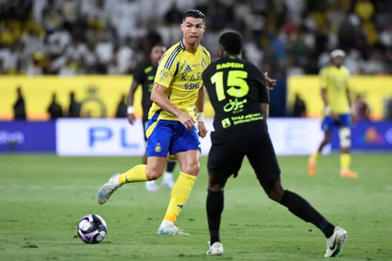الإعلان الرسمي عن تشكيل قمة الاتحاد والنصر في مباراة السوبر السعودي
