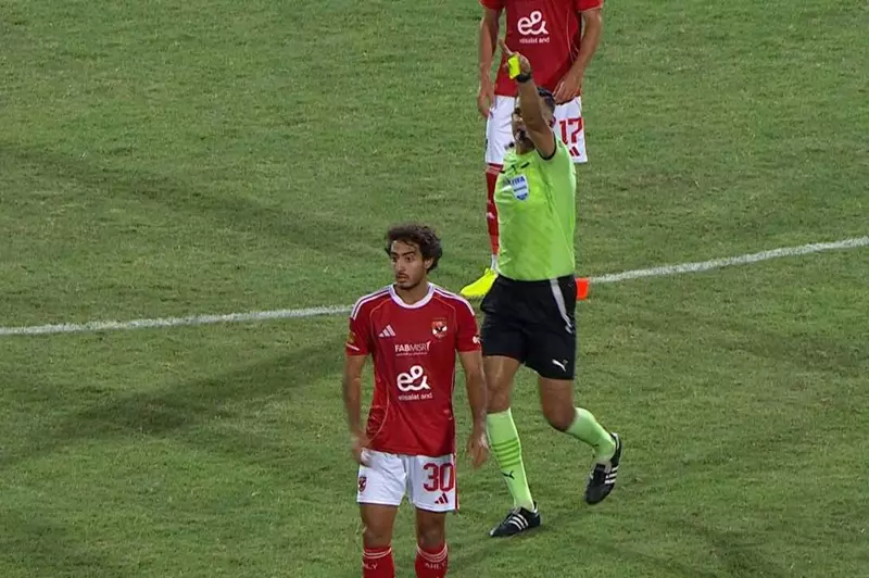 الدوري المصري يشعل الأجواء: 14 حالة إيقاف وغرامات تصل إلى 343 ألف جنيه مع نقل 6 مباريات.