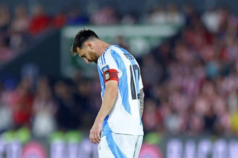 منتخب الأرجنتين يعلن قائمته لمواجهتي فنزويلا والإكوادور مع النجم ميسي